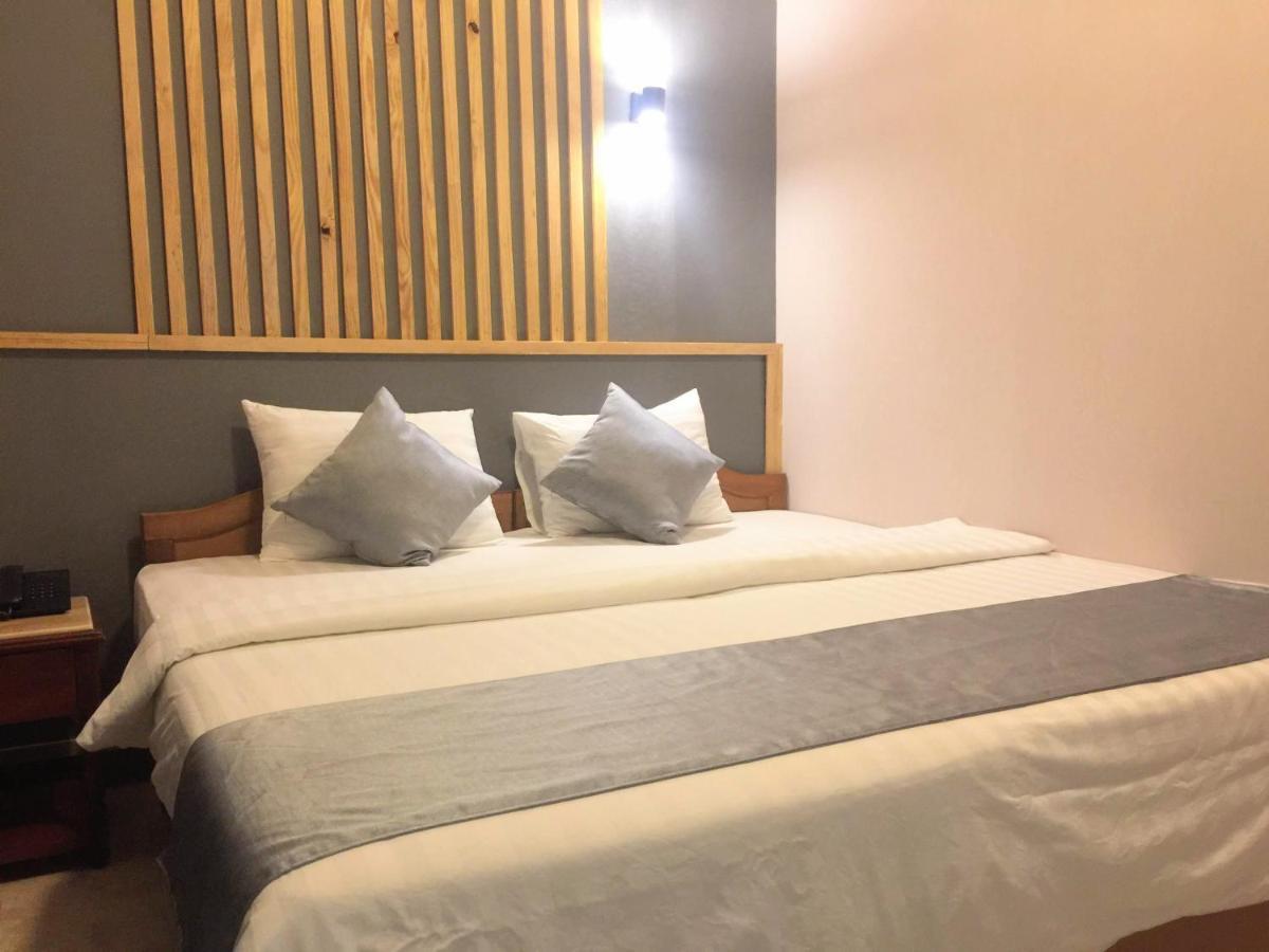 Na Nue Hotel Ho Chi Minh City Exterior photo
